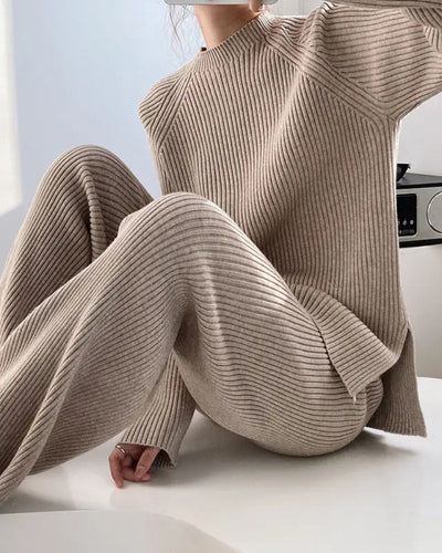 Layla Lounge Set