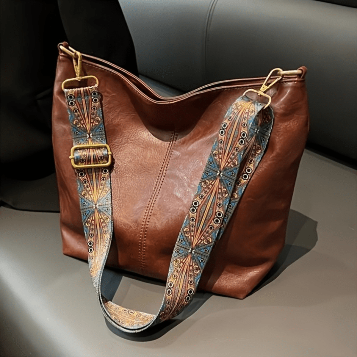 Luna Shoulder Bag